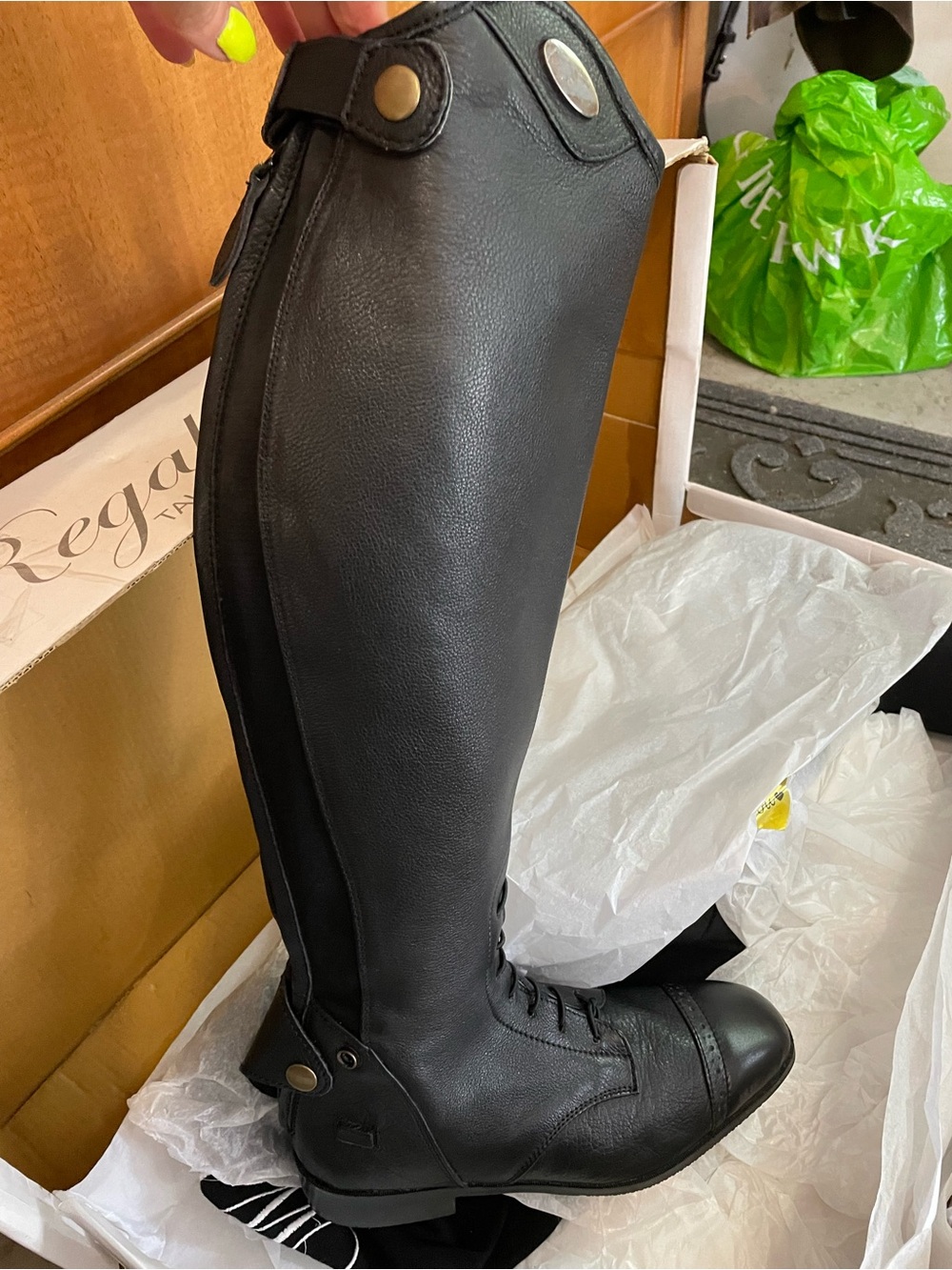 Ladies 7 R Tuffrider Wellesley Riding Boots. New in Box